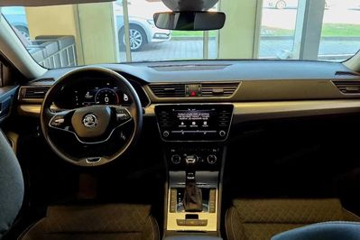 Skoda Superb 1.5 TSI Ambition DSG