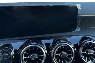 Mercedes CLA 200 AMG Line