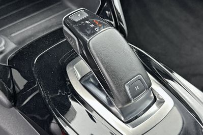 Peugeot 2008 Allure 1.2 PureTech EAT8