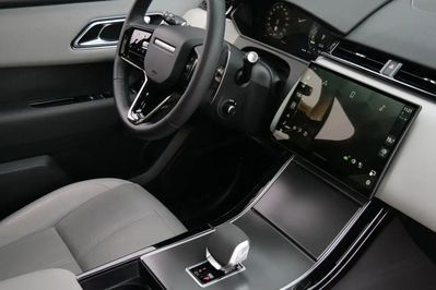 Land Rover Range Rover Velar 2.0 D200 Dynamic SE