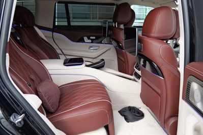 Mercedes GLS Maybach 600 4-Matic