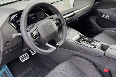 DS N°4 Performance Line EAT8 1.5 BlueHDi