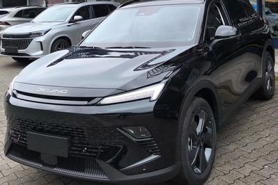 Baic Beijing 5 Luxury DCT 1.5T