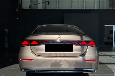Mercedes Klasa E 220 d 4-Matic Exclusive