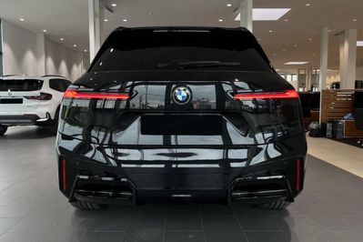 BMW iX xDrive45
