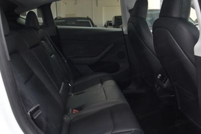 Tesla Model Y Y Long Range AWD