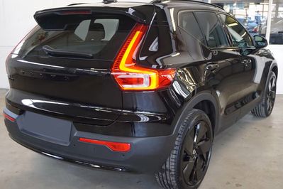 Volvo XC40 B4 Plus Black Edition