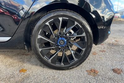 Renault Clio Esprit Alpine 1.6 E-Tech Hybrid AT