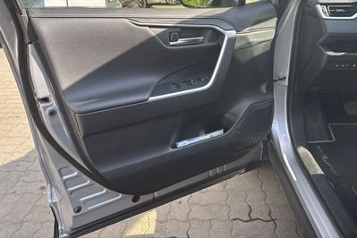 Toyota RAV4 Selection 2.5 Hybrid  4x4