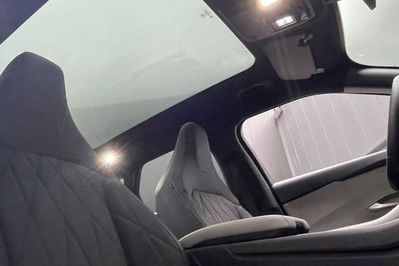 Ford Capri Premium RWD 77 kWh