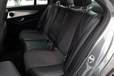 Mercedes E Klasa 220 d 4MATIC