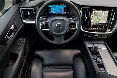 Volvo S60 B4 B Plus Dark aut