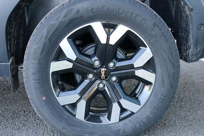 Dacia Duster Extreme 1.6 Full Hybrid