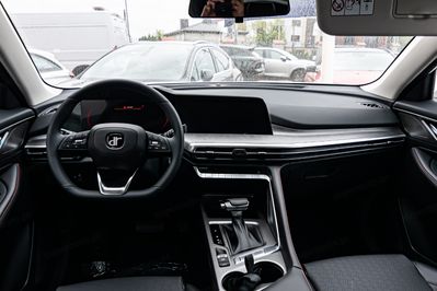 DR 5 ‎‎1.4 BENZ + LPG FWD