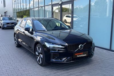 Volvo V60 T8 AWD Plug-In Hybrid Ultimate Dark