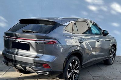 MG HS Exclusive 1.5 AT