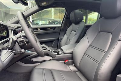 Porsche Cayenne Coupe Black Edition