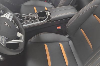 Bestune T77 1.5T Business DCT