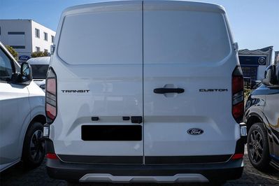 Ford Transit Custom 320 L2H1 Trail