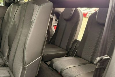 Peugeot 5008 1.2 PureTech Allure Pack S&S EAT8