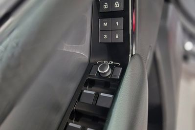 Land Rover Range Rover Velar D200 S