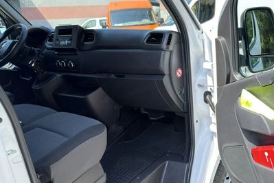 Renault Master 2.3 dCi L2H2