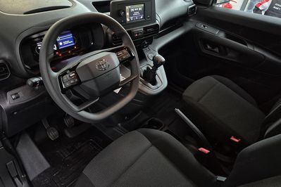 Toyota Proace City Long Active Zabudowa Brygadowa
