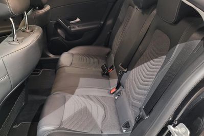 Mercedes CLA 200 mHEV 7G-DCT