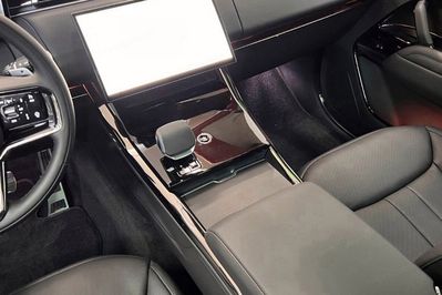 Land Rover Range Rover Sport D300 Dynamic HSE
