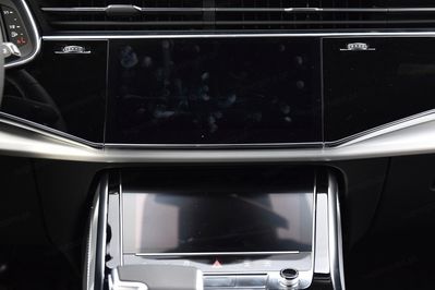 Audi Q7 50 TDI quattro S Line