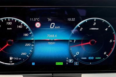 Mercedes Klasa E 220 d 4MATIC AMG Line