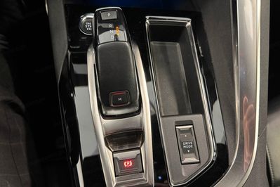 Peugeot 5008 2.0 BlueHDI GT Pack S&S EAT8