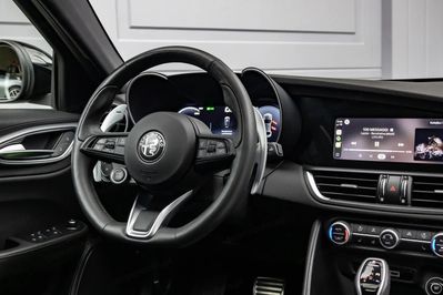 Alfa Romeo Giulia Turbo Veloce Q4 aut
