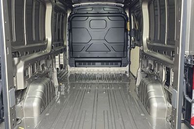 Ford Transit L3H2 AT Trend