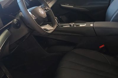 MG S9 Exclusive