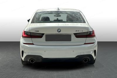 BMW Seria 3 330e xDrive M Sport