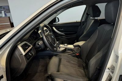 BMW Seria 3 Touring 320d xDrive