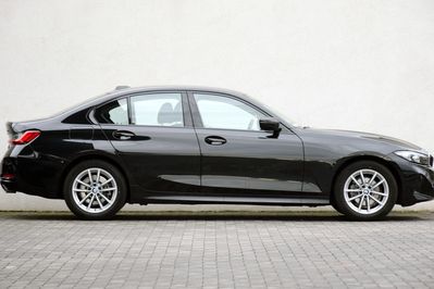 BMW Seria 3 318i