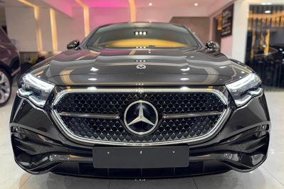 Mercedes Klasa E 220 d 4-Matic AMG