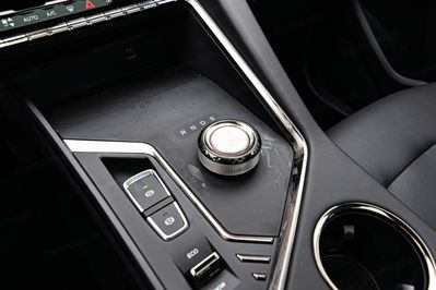 Jac JS8 Pro 1.5 T-GDI 7 DCT 7os.