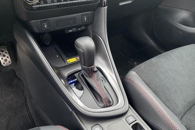 Toyota Yaris Hybrid 1.5 GR Sport