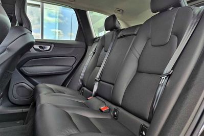 Volvo XC60 B4 D Plus Dark