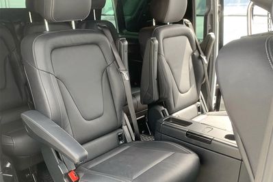 Mercedes V Klasa V300d Długi Avantgarde 4-Matic 9G-Tronic