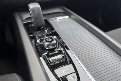 Volvo XC60 B4 D Momentum Pro