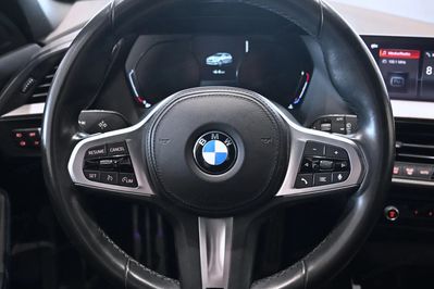 BMW Seria 1 118i M Sport aut