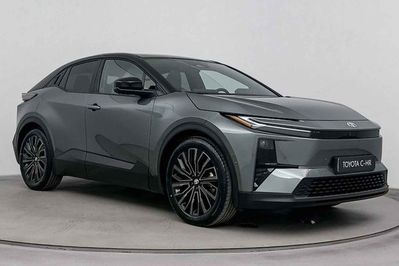 Toyota C-HR + Executive BEV