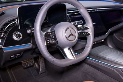 Mercedes Klasa E 220 d 4-Matic AMG