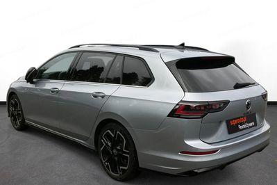 Volkswagen Golf VIII 1.5 eTSI mHEV R-Line DSG