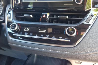 Toyota Corolla 1.8 Hybrid