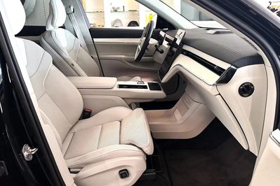 Volvo EX90 111kWh Twin Performance AWD Ultra 7 os